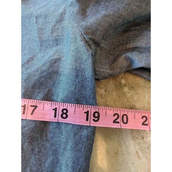 Banana Republic Button-Down Shirt Blouse Women's Medium Gray Soft Wash Cotton - Picture 5 of 6